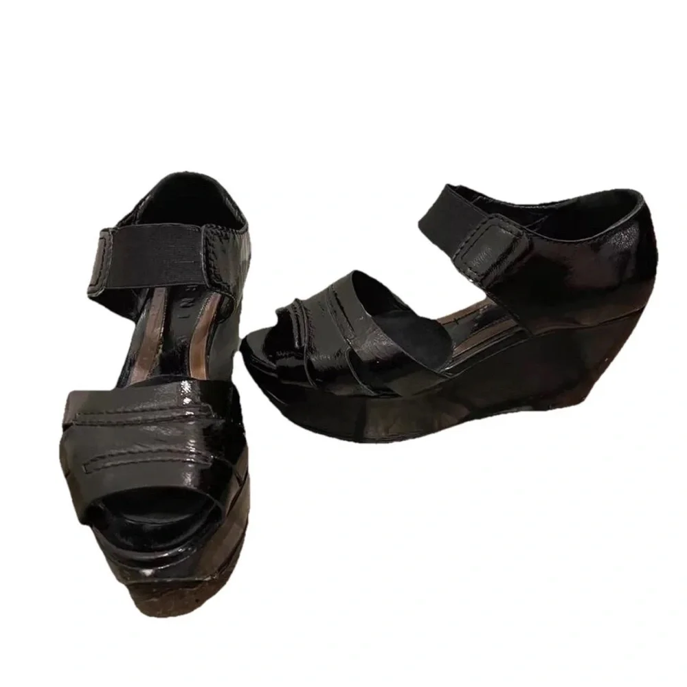 Marni Y2K Patent Leather Wedge Heels vintage black groovy